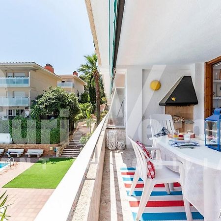 Bbq - Pool - Costa Apartments 살루 외부 사진